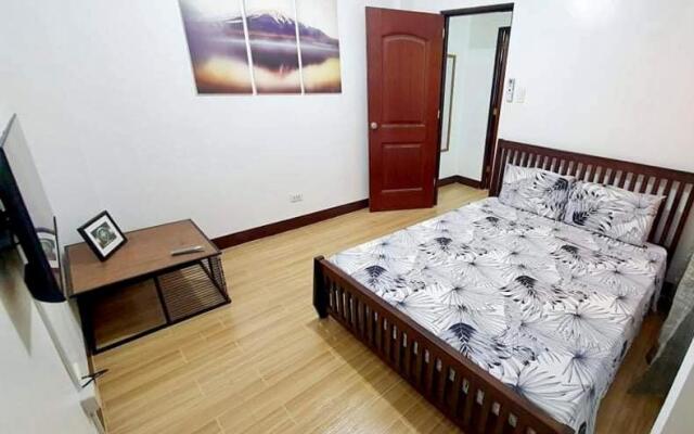 Kaitleen Home Stay Door 2