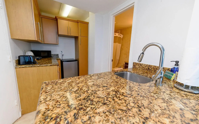 SeaStays Apartments