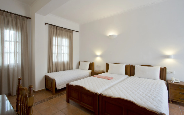 Alexandra Hotel