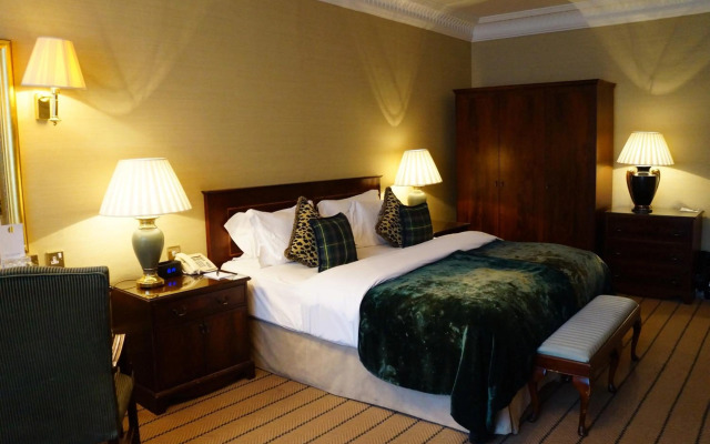 Colonnade Hotel London
