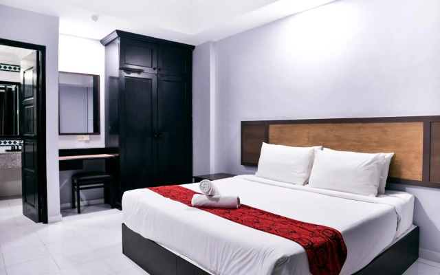 Leisure Cove Hotel & Apartments