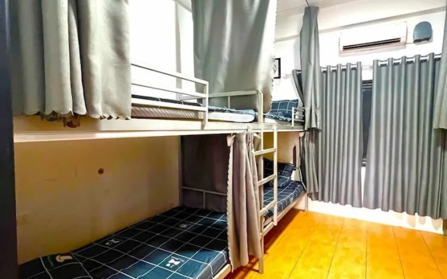 Apatuxay Vientiane Hotel & Apartment
