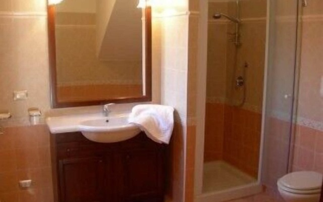 Albergo Residenziale Li Troni