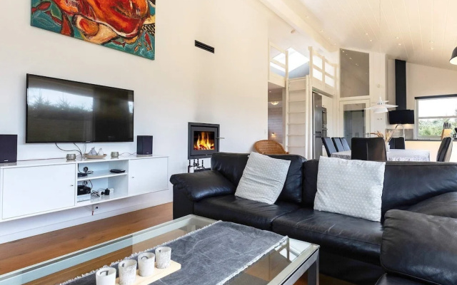 8 Person Holiday Home in Hadsund-by Traum