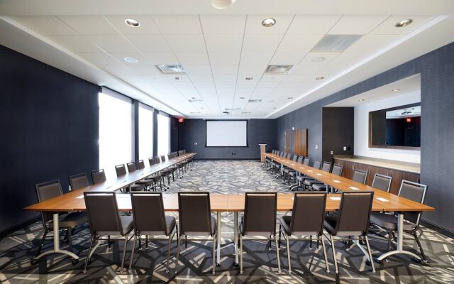 SpringHill Suites Columbus Easton Area