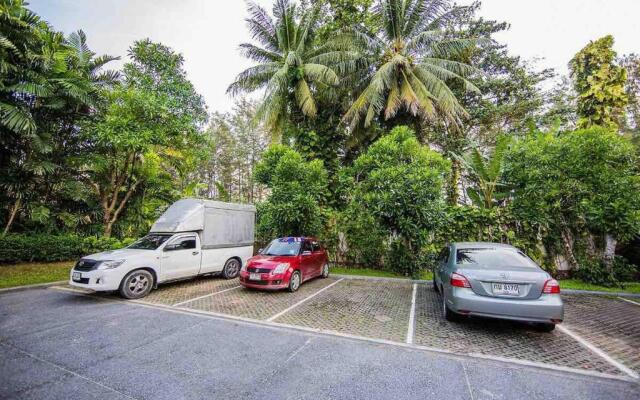 "beachfront 3br Luxe, Jacuzzi Pool On Naithon Beach"