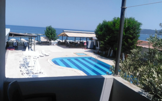Ugur Beach