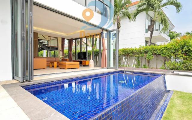 Ocean Villa Danang Beach