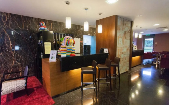 Axis Porto Business & Spa Hotel