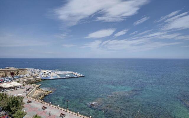 Sliema Chalet Hotel