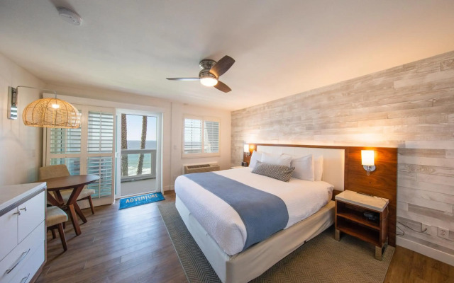 SeaCrest OceanFront Hotel