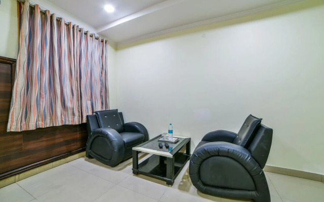 OYO 24288 Surya Teja Residency