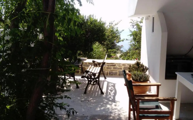 Zacharoula Rooms