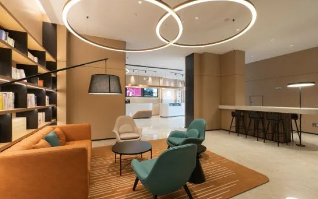 Ni Hao Hotel (Handan Huoche Dongzhan)