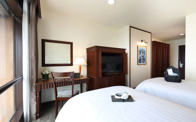 Berjaya Times Square Hotel, Kuala Lumpur - Image 6
