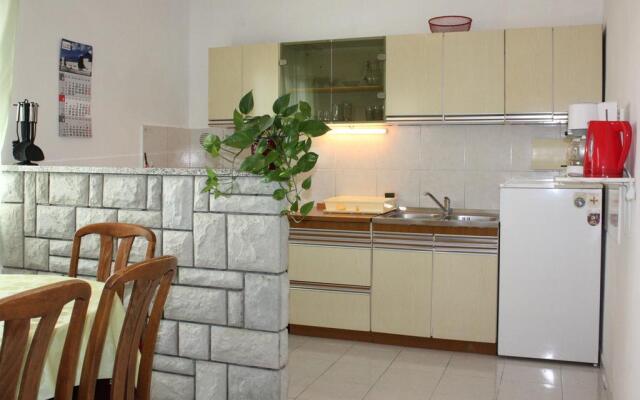 Nives Apartment
