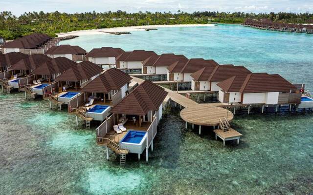 Sun Siyam Romance Island