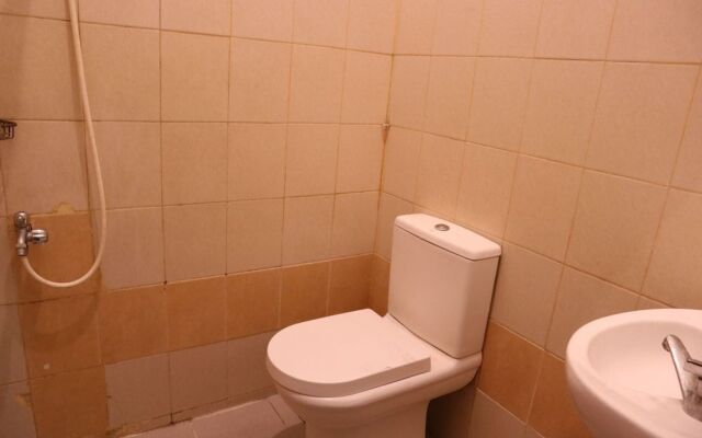 Oyo 1305 Hotel Al-Ghani