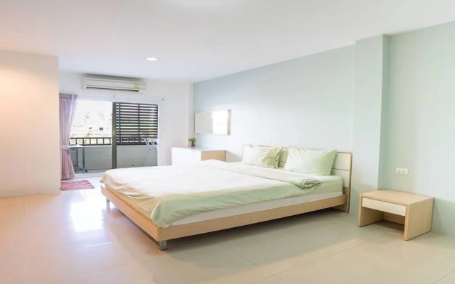 Sansuk Apartment