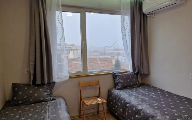 Malavi A5 top center apartment Ruse