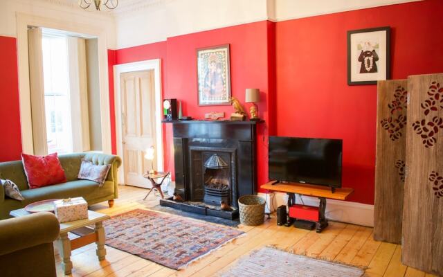 2 Bedroom Apartment in Traditional Tenement