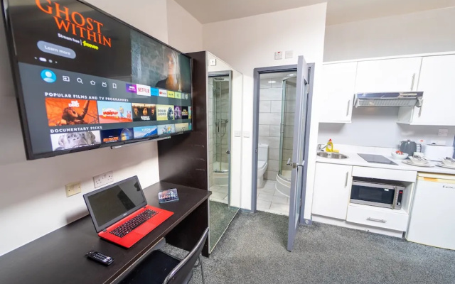 Remarkable 1-bed Studio in Birmingham