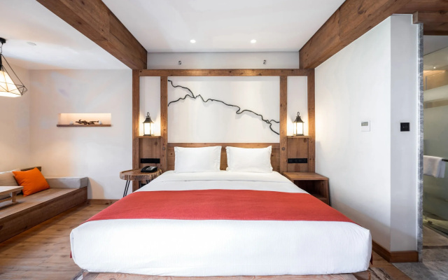LUX* Tea Horse Road Benzilan Hotel – Guest Rooms – Deqin