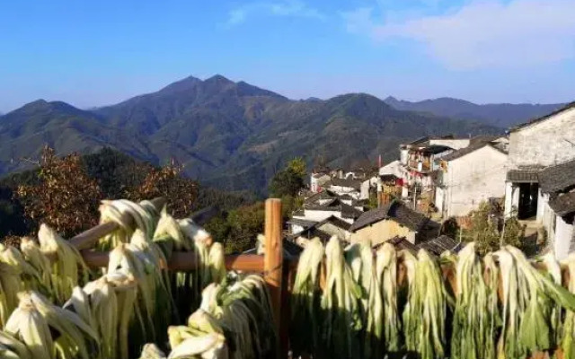 Yuzi · Yunshang Shanju Parent Child Leisure Resort Villa Mountain Stay (Xiuning Muli Village Store)