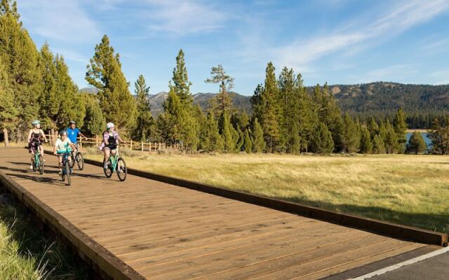 Lazy Bear Lodge #1235