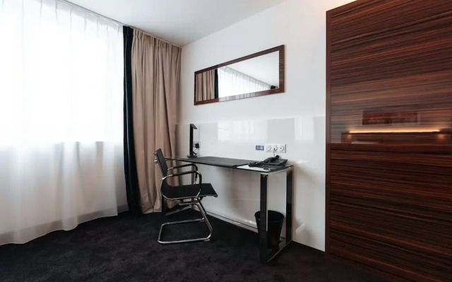 Westotel Taverny - Paris Val d'Oise