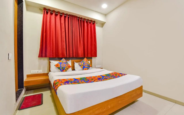 Flagship 76949 Hotel Happinex