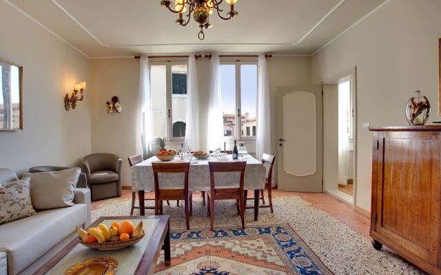 Canale - WR Apartments