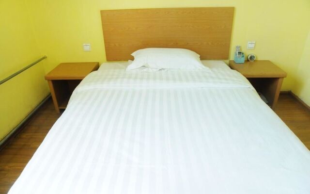 Joyinn Jinan Bayi Overpass