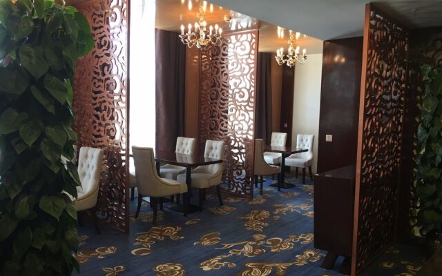 Qinghai Baiyun Xiangling Hotel
