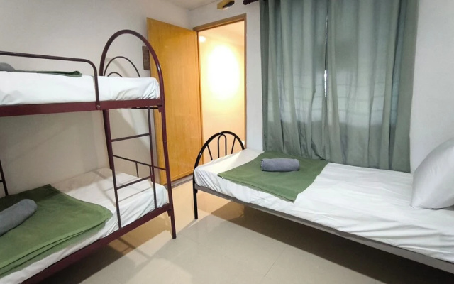 Natol Homestay - Kenyalang Park – Guest Rooms – Kuching