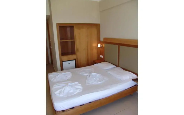 Hermes Hotel