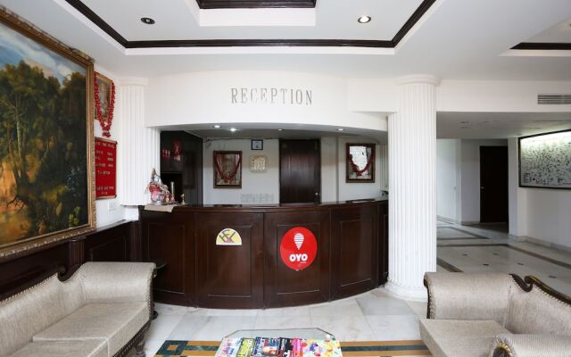 OYO 8637 Shivam Hotel