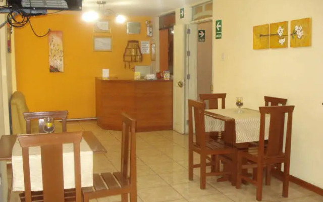 Olimpos Hostal
