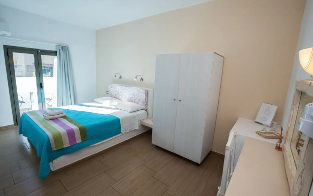Hotel Omiros