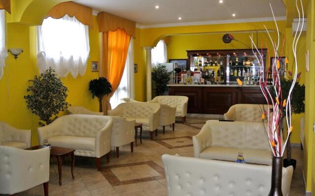 Le Naiadi Park Hotel Sul Lago