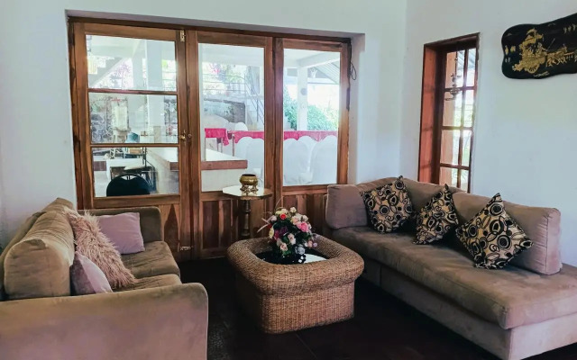 Cool Spring Rest Guesthouse