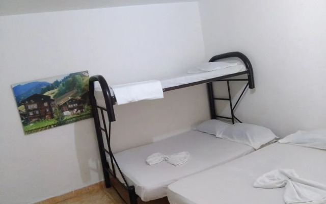 Hotel La Perla del Mar