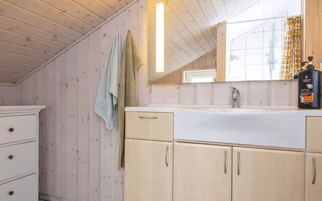 Serene Holiday Home in Juelsminde near Beach