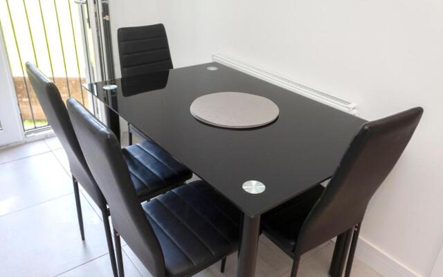 Westgate Hömli Estate