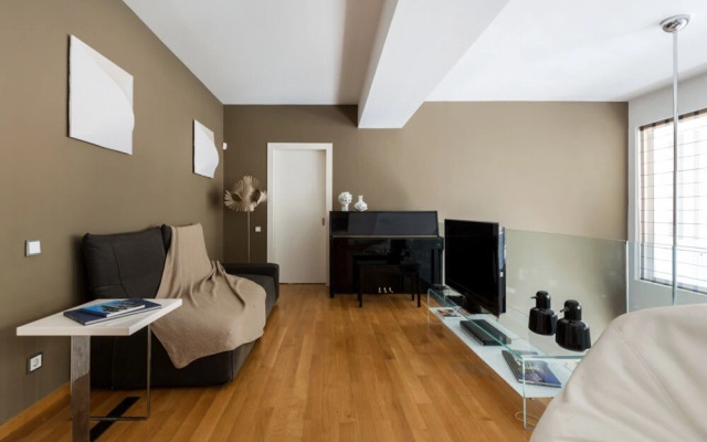 Villa Lillium With Pool & Garden