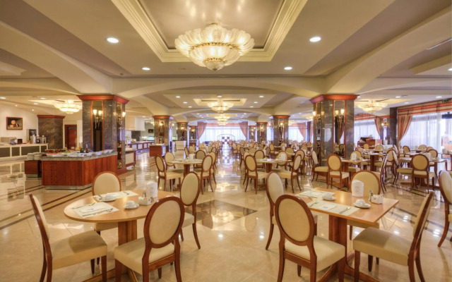 Kipriotis Panorama Hotel & Suites