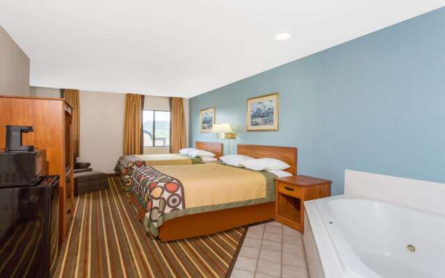 Super 8 by Wyndham Bedford