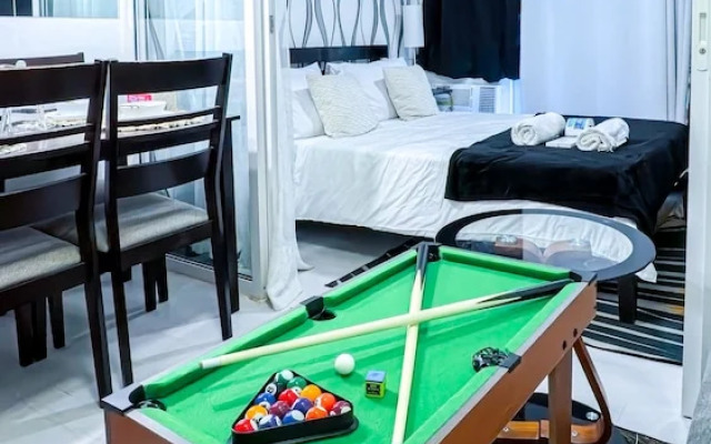 Stunning 1-bed Apartment in Paranaque