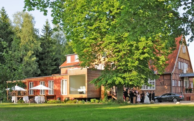 Hotel Waldhof auf Herrenland