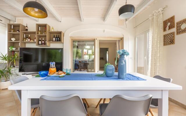 3220 Villa Smeralda by Barbarhouse